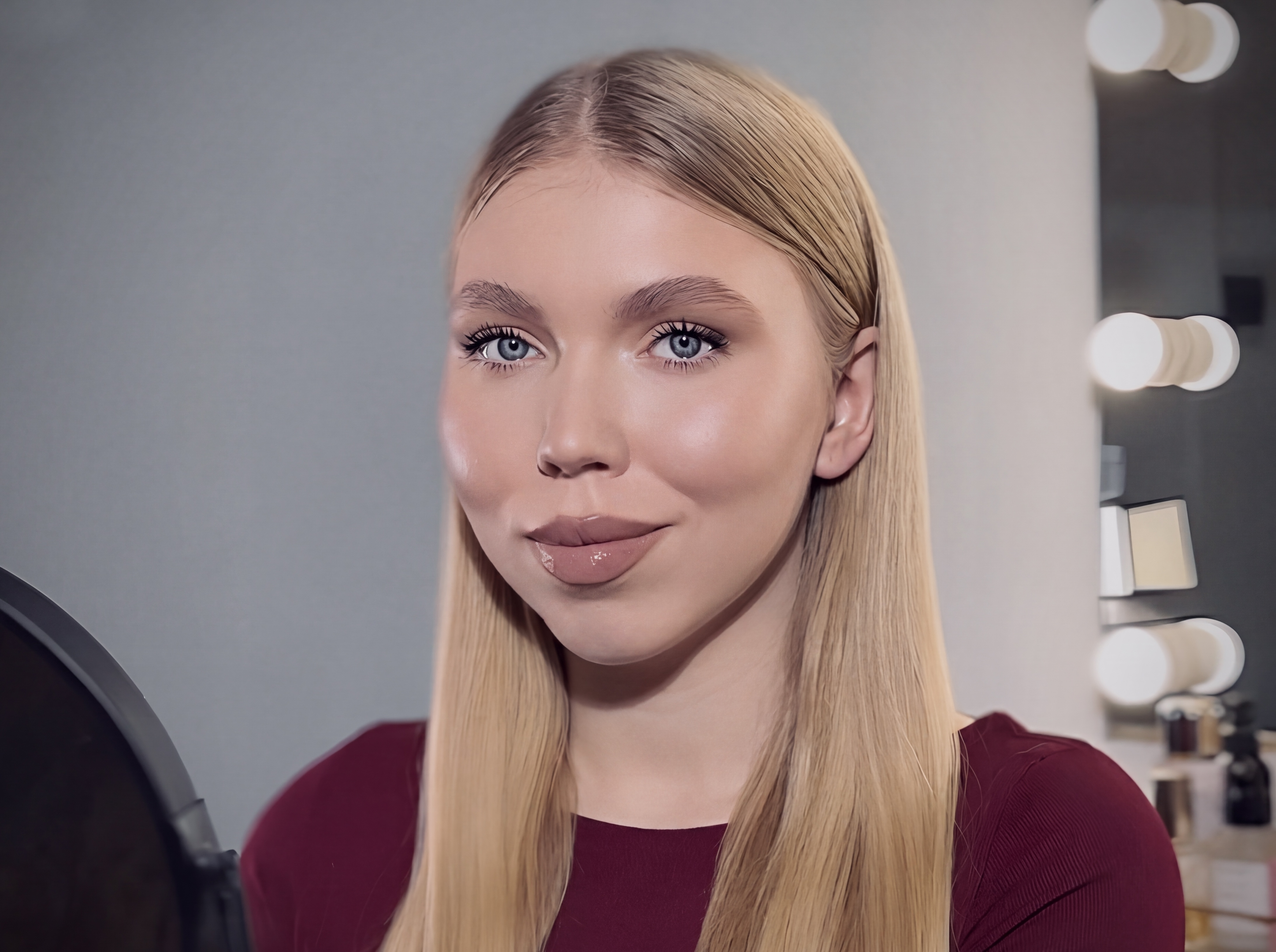 Нюдовая кокетка
